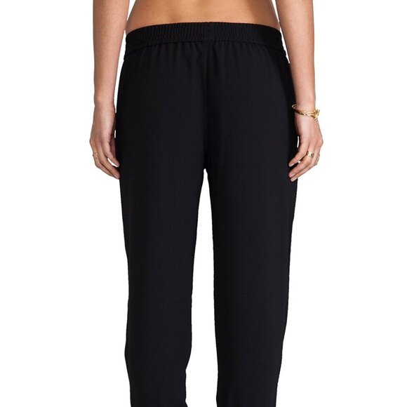 Joie Mariner Cropped Jogger in Black - Picture 3 of 5